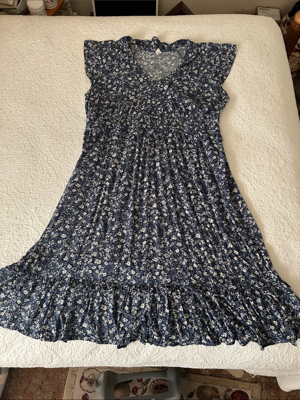 Old Navy Navy Ditsy Floral Ruffled Maxi Dress - Picture 5 of 11